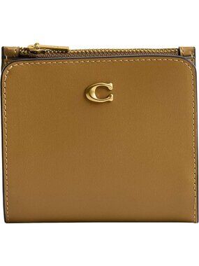 Essential Slim Billfold Wallet in Refined Calf Leather | Stylish & Durable